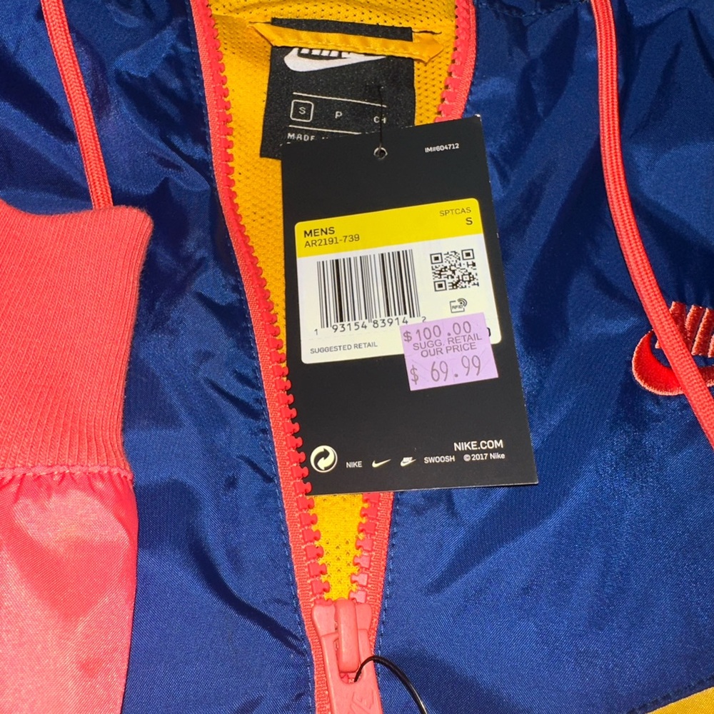 ✨NWT Nike Multi-Color Jacket - Picture 2 of 2